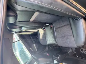 Toyota Camry SE 4dr Sedan (2.5L 4cyl 6A) 2013 Gray