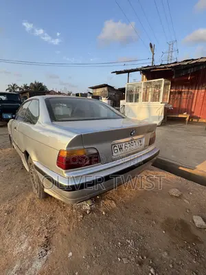 BMW 318i 1996 Silver