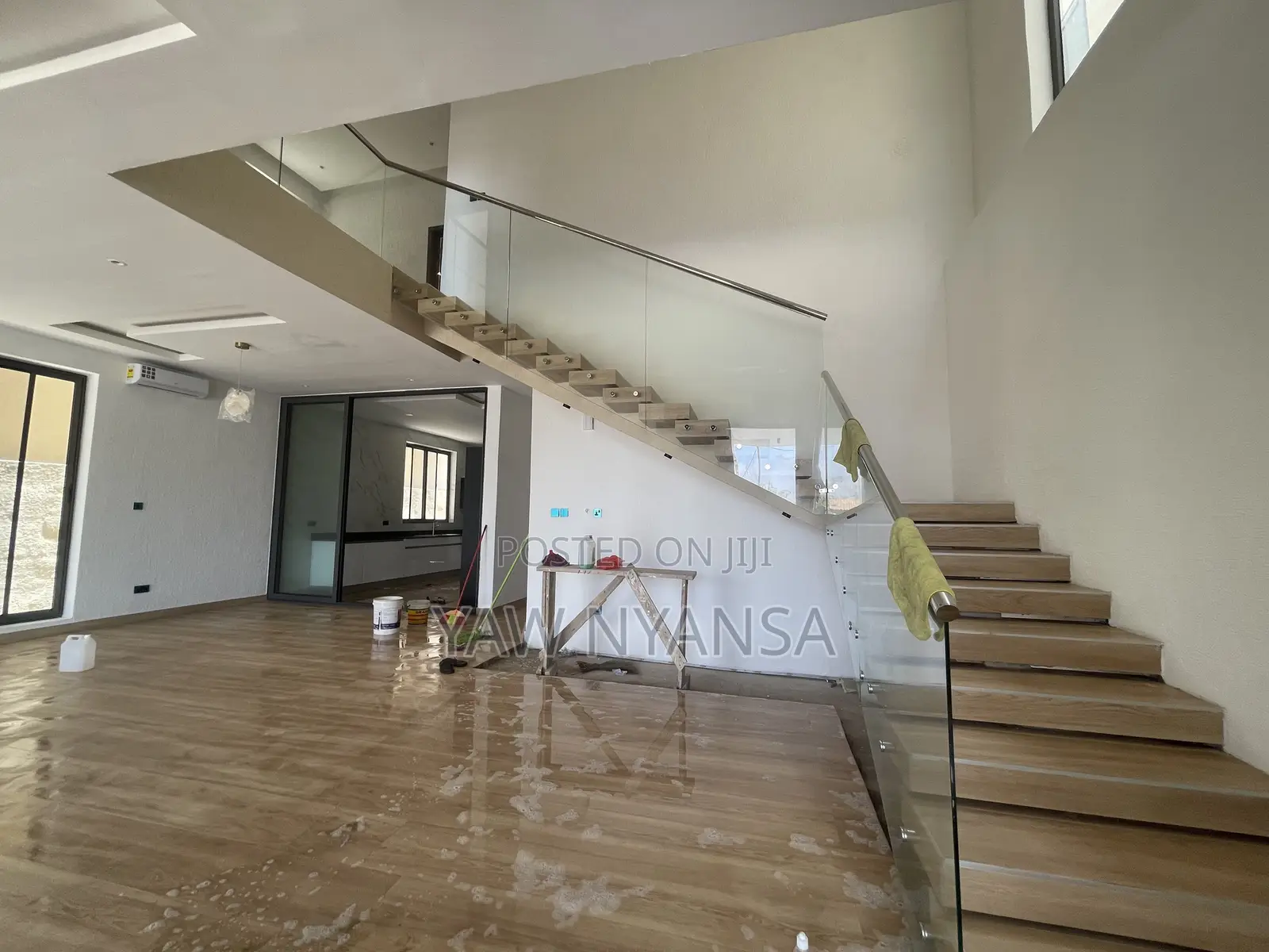 5bdrm House in Bn Estate, Ashaley Botwe for sale