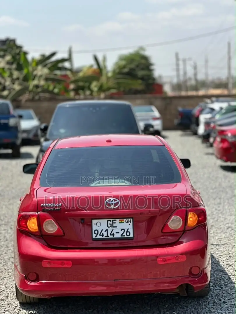 Toyota Corolla 2010 Red