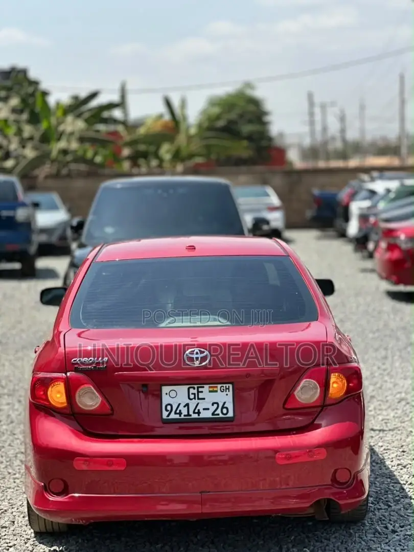 Toyota Corolla 2010 Red