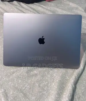 Laptop Apple MacBook Pro 2019 64GB Intel Core i9 SSD 1T