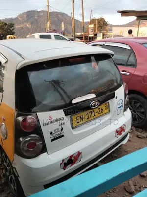 Kia Picanto 1.1 EX 2011 White
