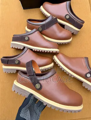Timberland Premium Convertible Clogs