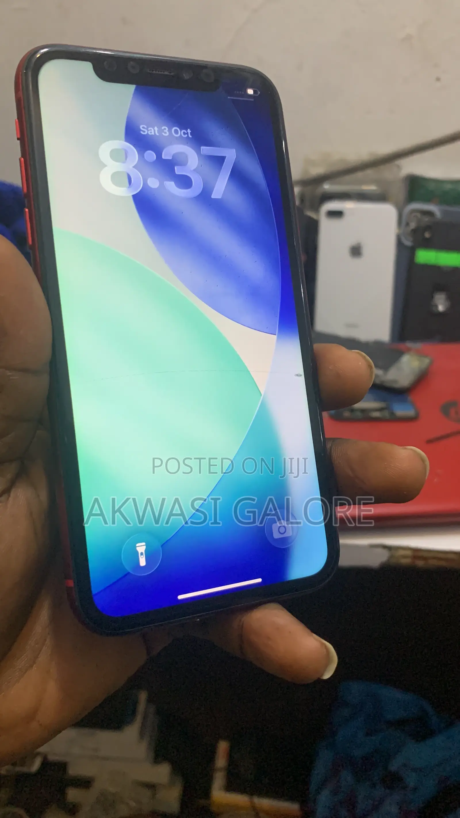 Apple iPhone 11 64 GB Red