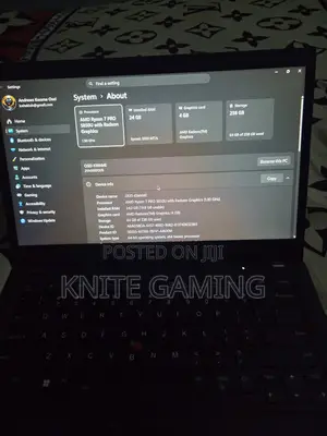 Laptop Lenovo ThinkPad P14s 24GB AMD Ryzen 7 SSD 256GB