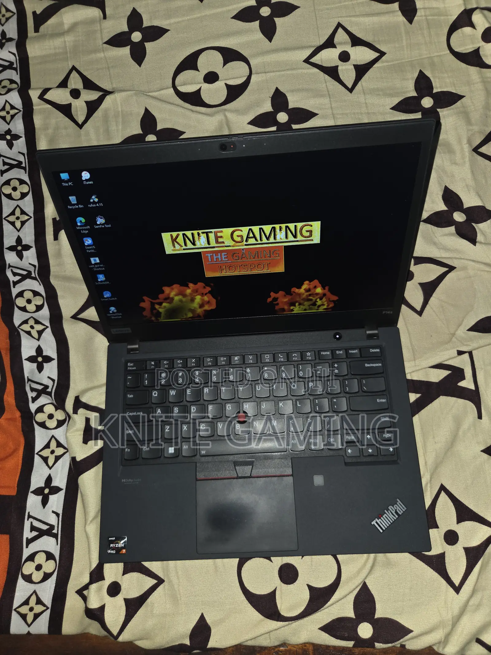 Laptop Lenovo ThinkPad P14s 24GB AMD Ryzen 7 SSD 256GB