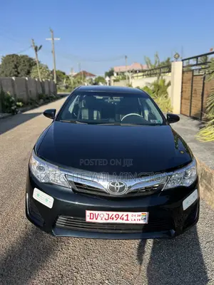 Toyota Camry LE 4dr Sedan (2.5L 4cyl 6A) 2013 Black