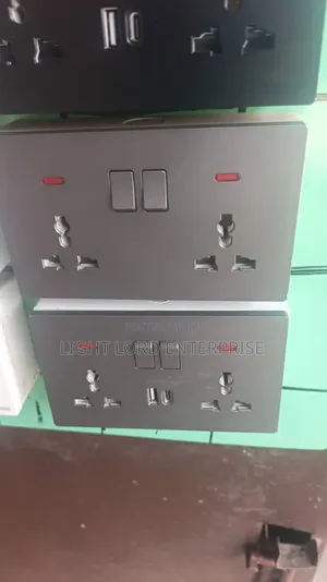 //SXD-Grey Body Double Socket