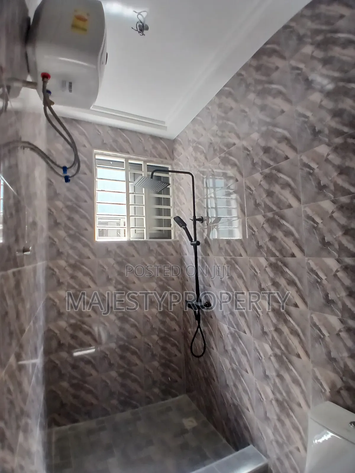 2bdrm Apartment in Sakumono for rent