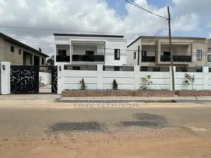 4bdrm House in Bn Estate, Accra Metropolitan for sale