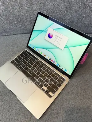 Laptop Apple MacBook Pro 2020 M1 8GB Intel Core i5 SSD 256GB