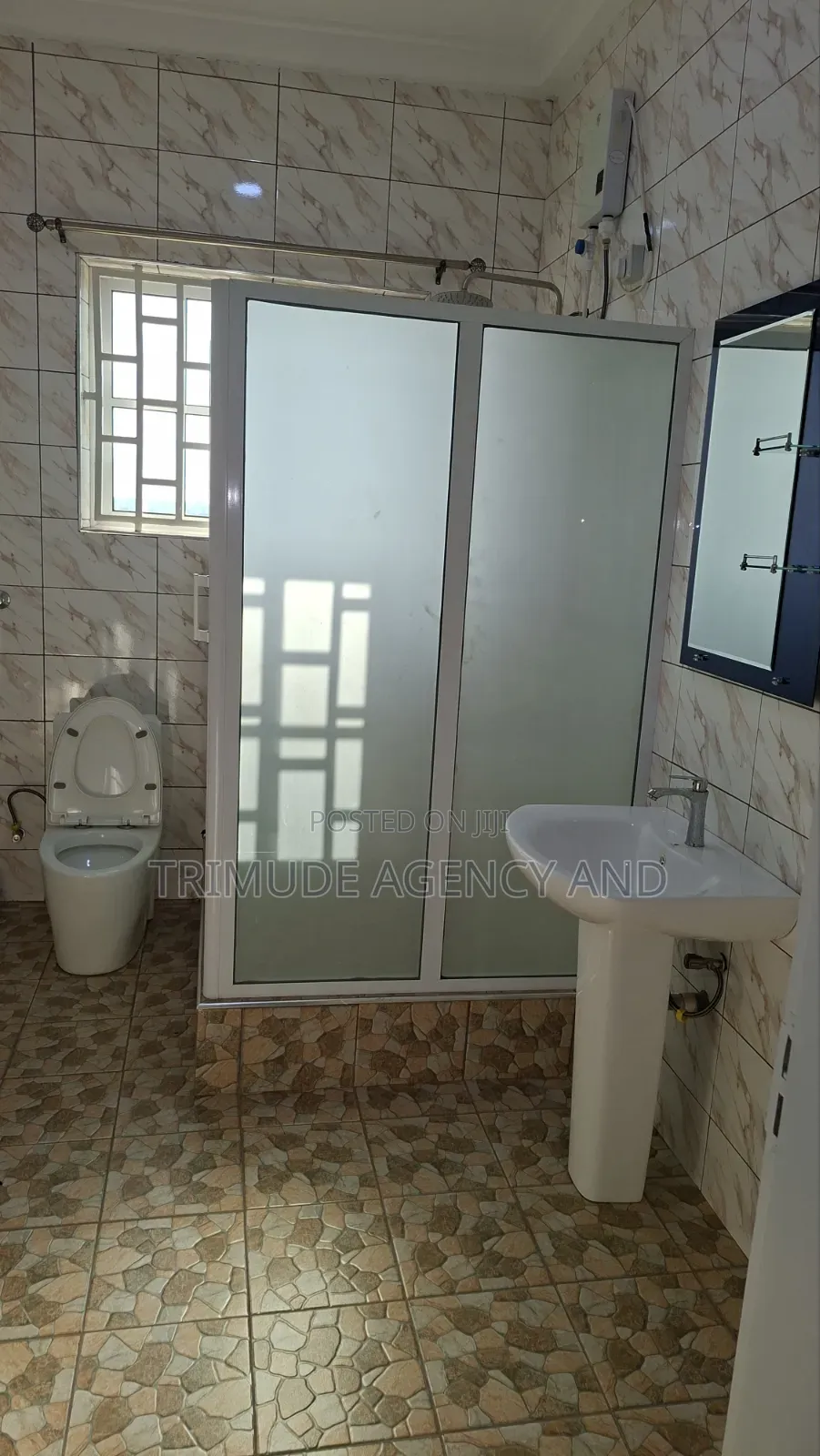 Furnished 3bdrm Apartment in Trimude Agency And, Kumasi Metropolitan