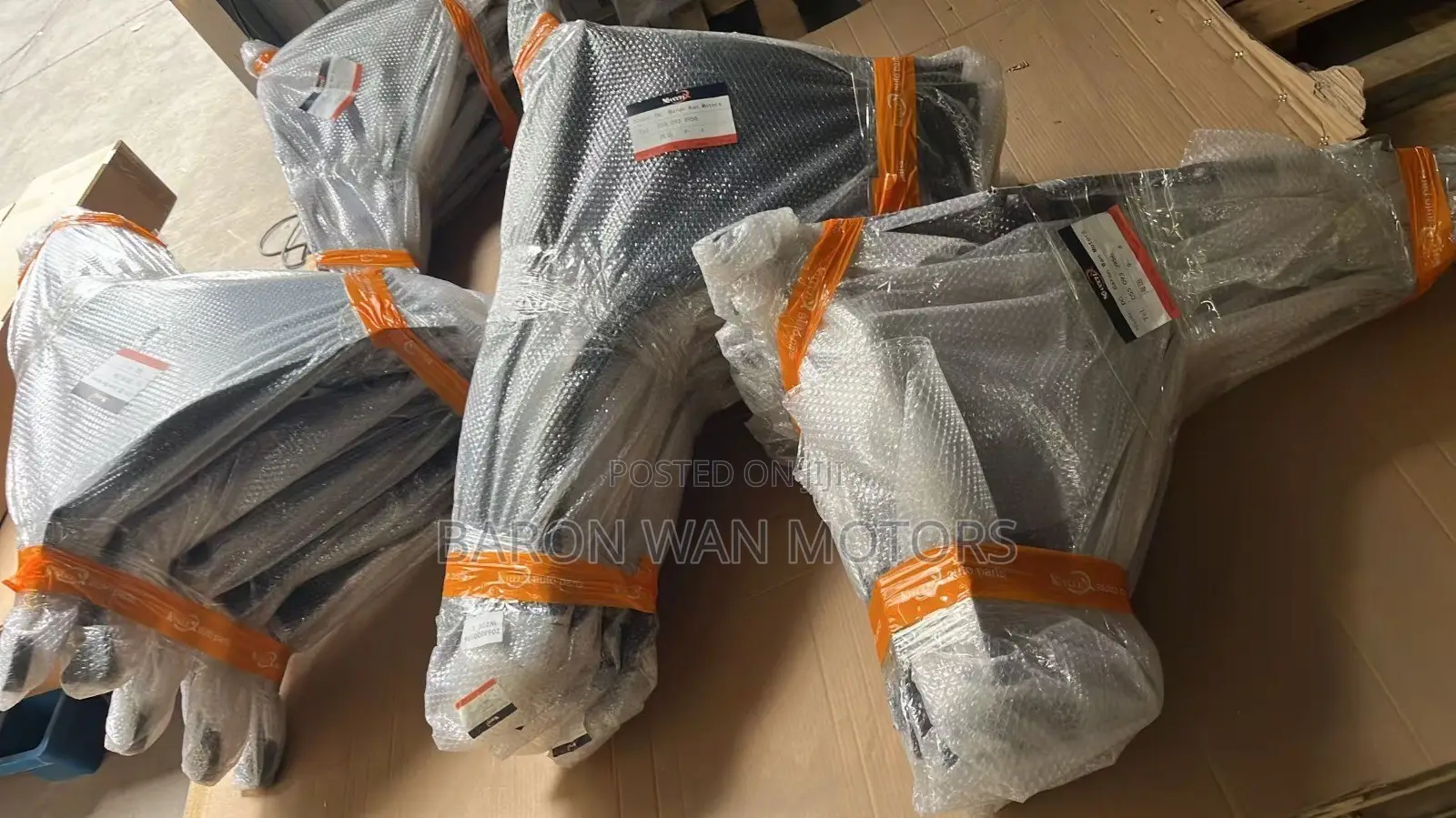 W204 ( C250/C300) Fenders Available