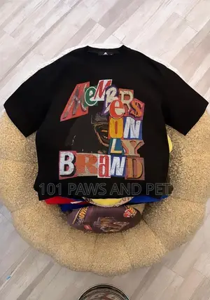 Thugger Tee Shirt (T Shirt )