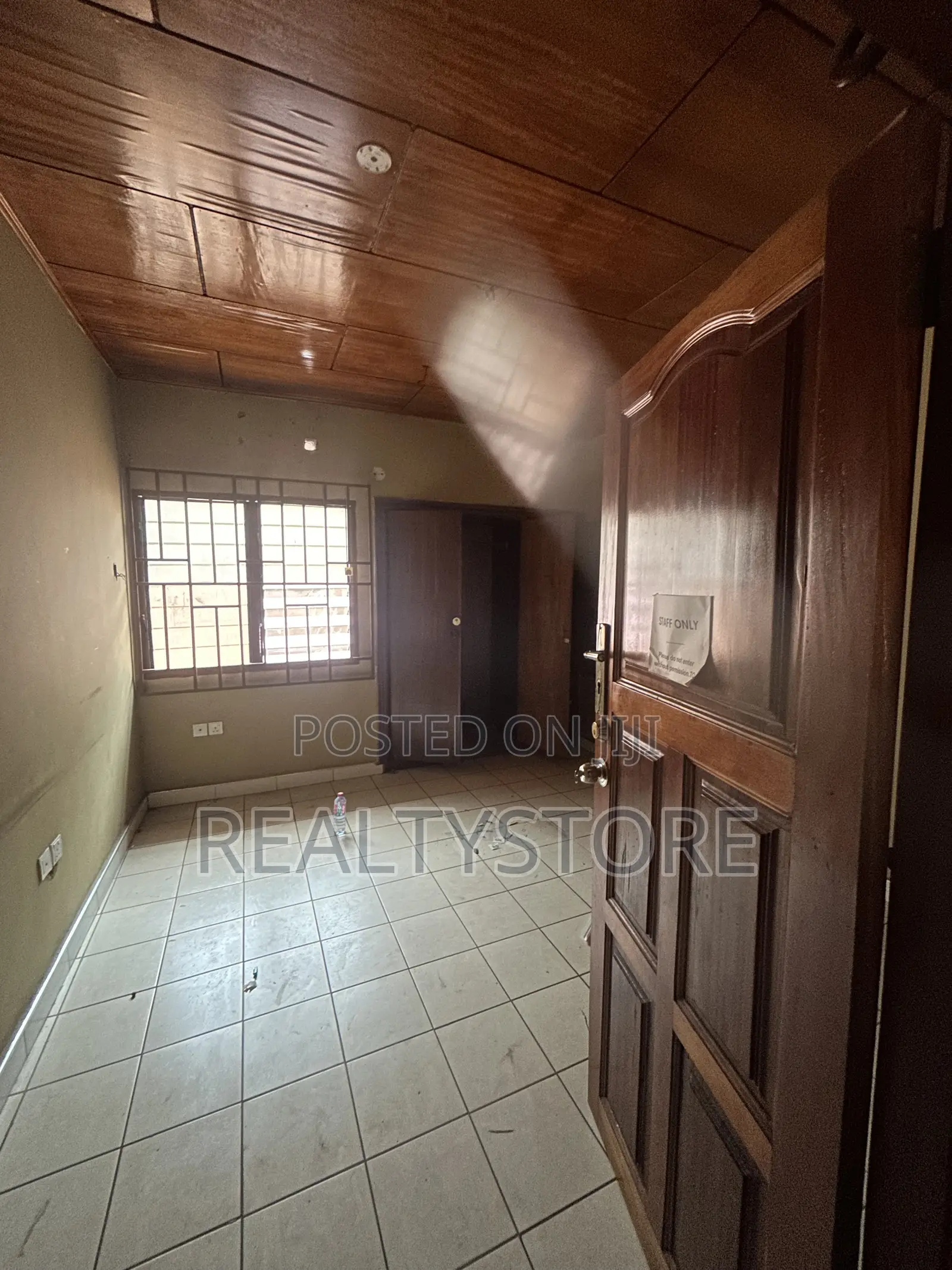 Executive 5 Bedroom Self Compound for Rent at Haatso