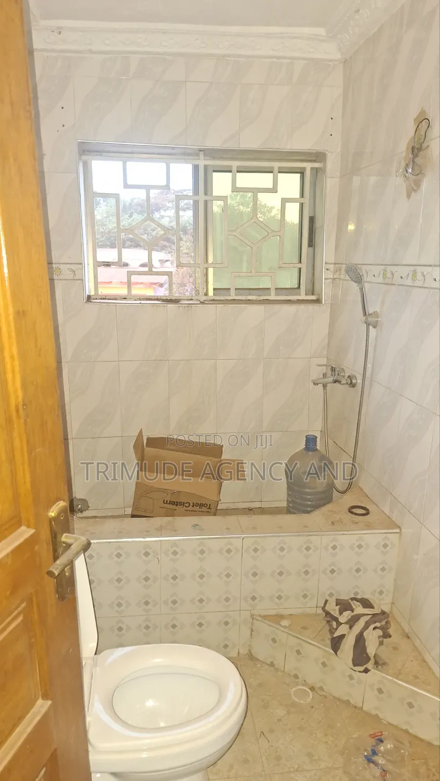 3bdrm Apartment in Trimude Agency And, Kumasi Metropolitan for rent