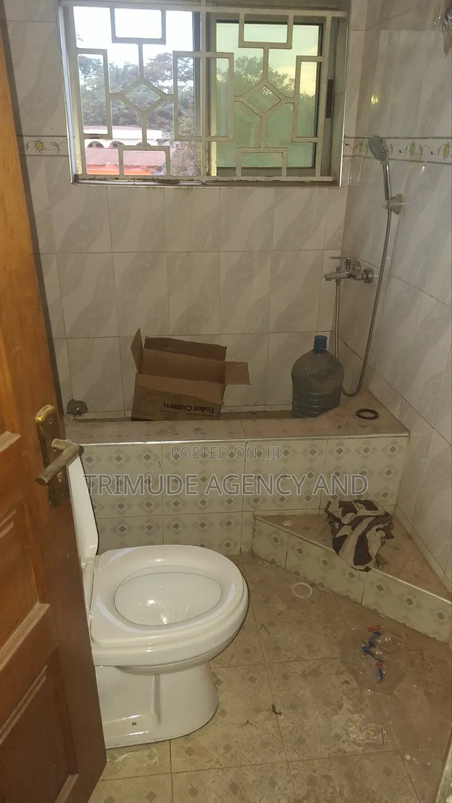3bdrm Apartment in Trimude Agency And, Kumasi Metropolitan for rent