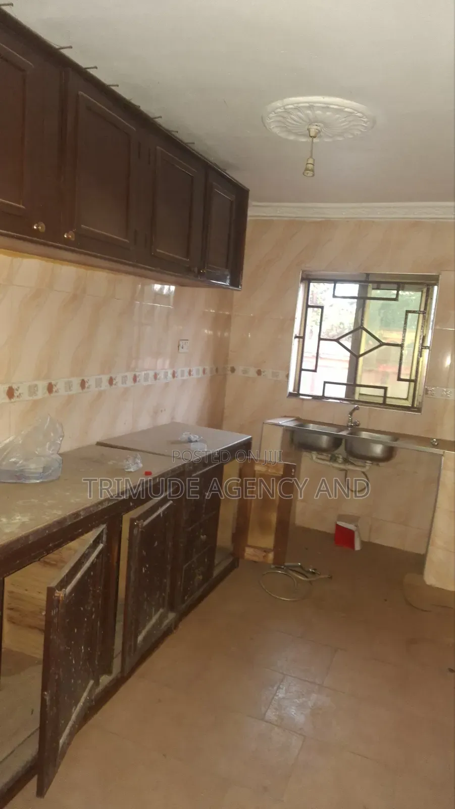3bdrm Apartment in Trimude Agency And, Kumasi Metropolitan for rent