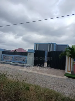 3bdrm House in Kasoa Ofankor, New Market for sale