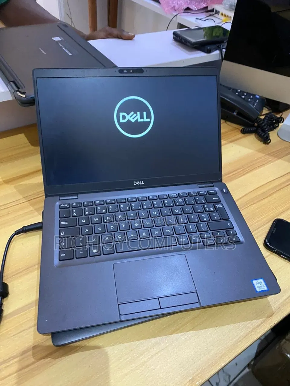 Laptop Dell Latitude 5300 8GB Intel Core i7 SSD 256GB