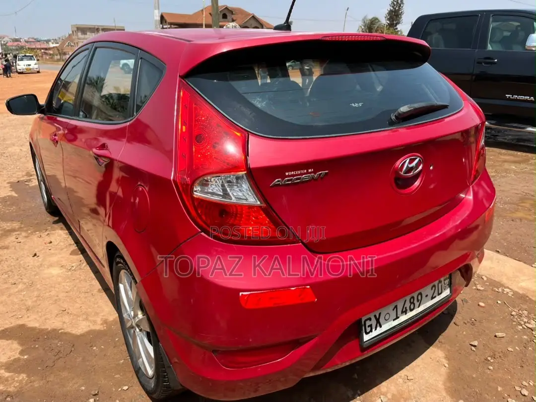 Hyundai Accent 2014 Red