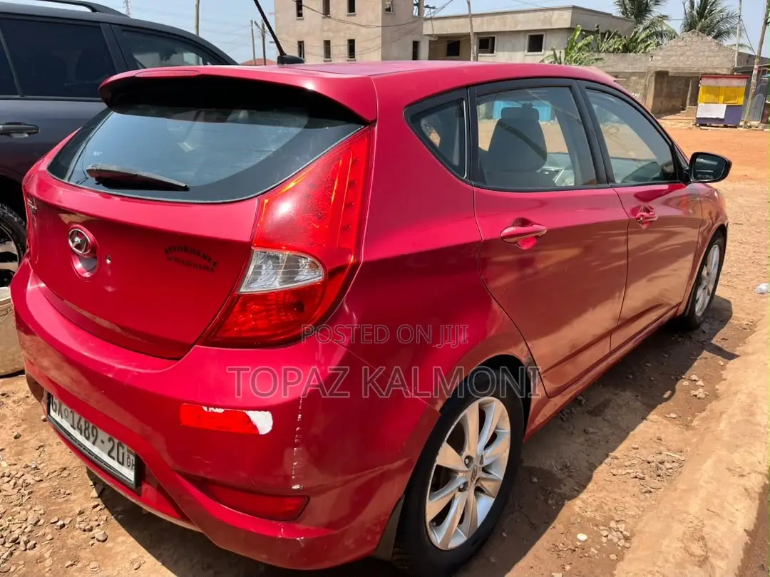 Hyundai Accent 2014 Red