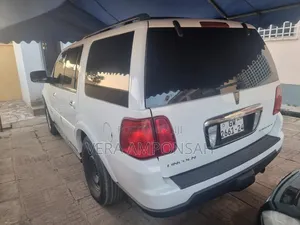 Lincoln Navigator 4x4 Luxury 2007 White