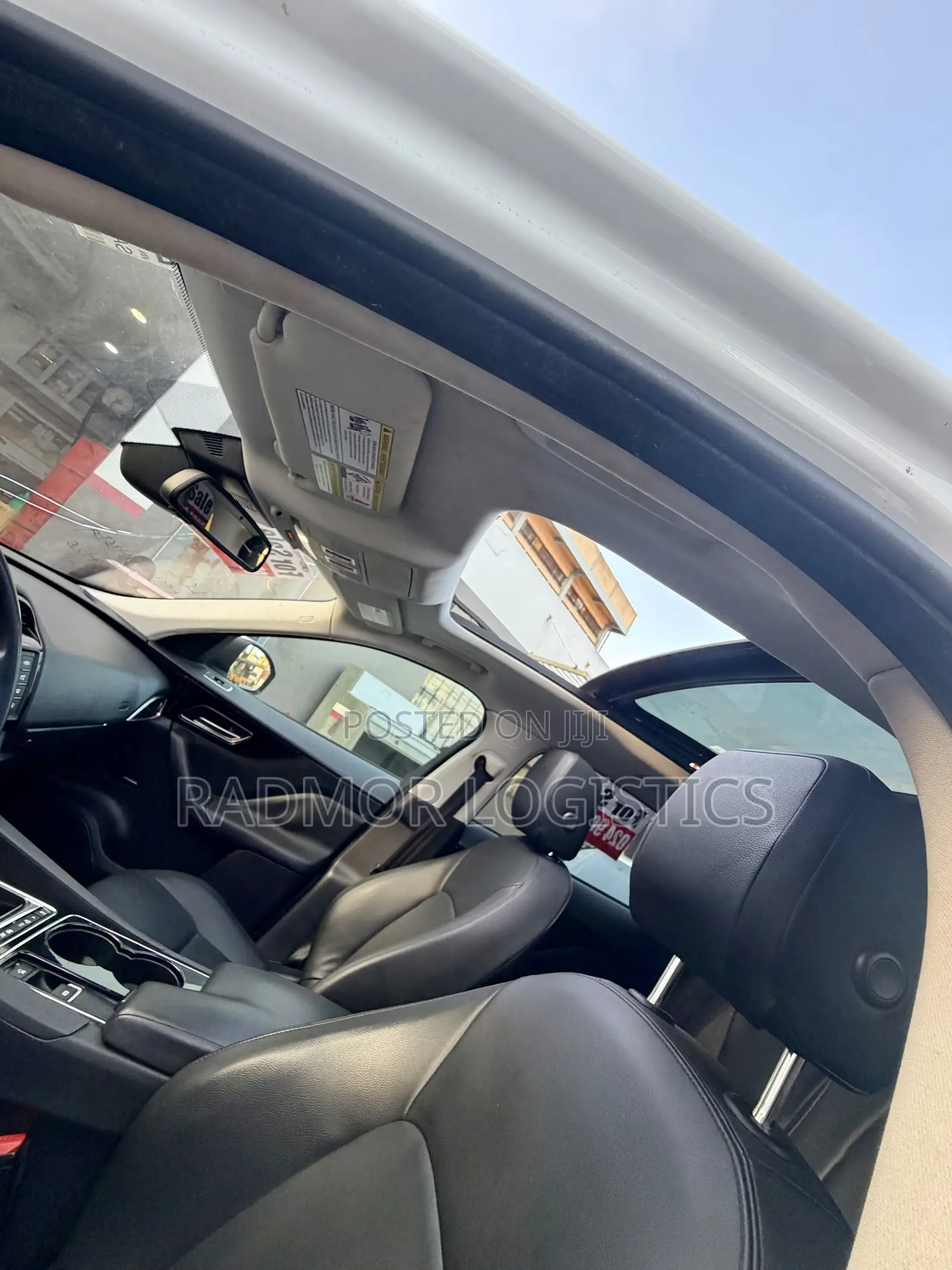 Jaguar F-Pace 35t Premium 2017 White
