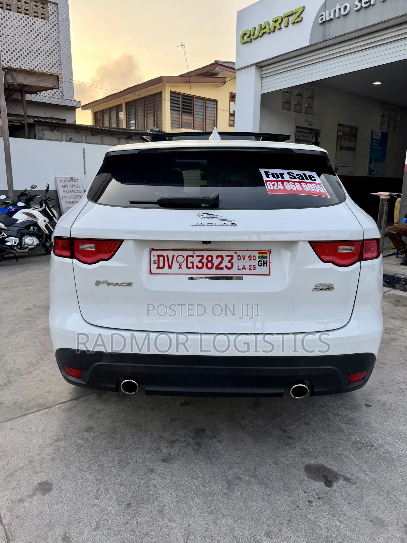 Jaguar F-Pace 35t Premium 2017 White