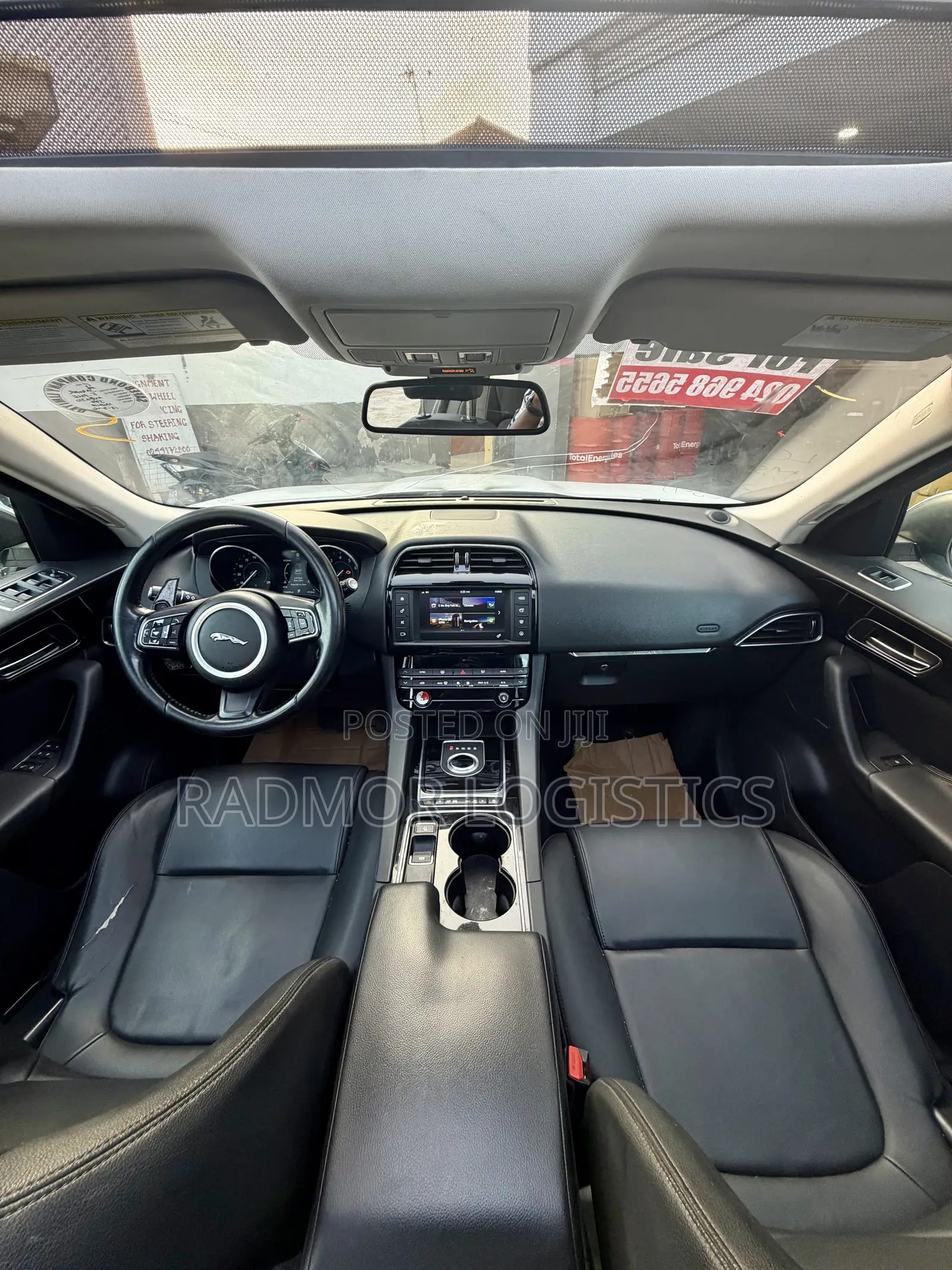 Jaguar F-Pace 35t Premium 2017 White