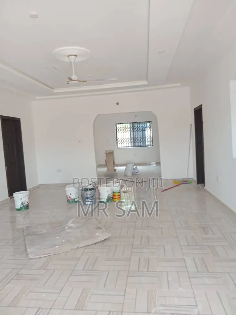 5bdrm House in Sam Properties, Ga South Municipal for rent