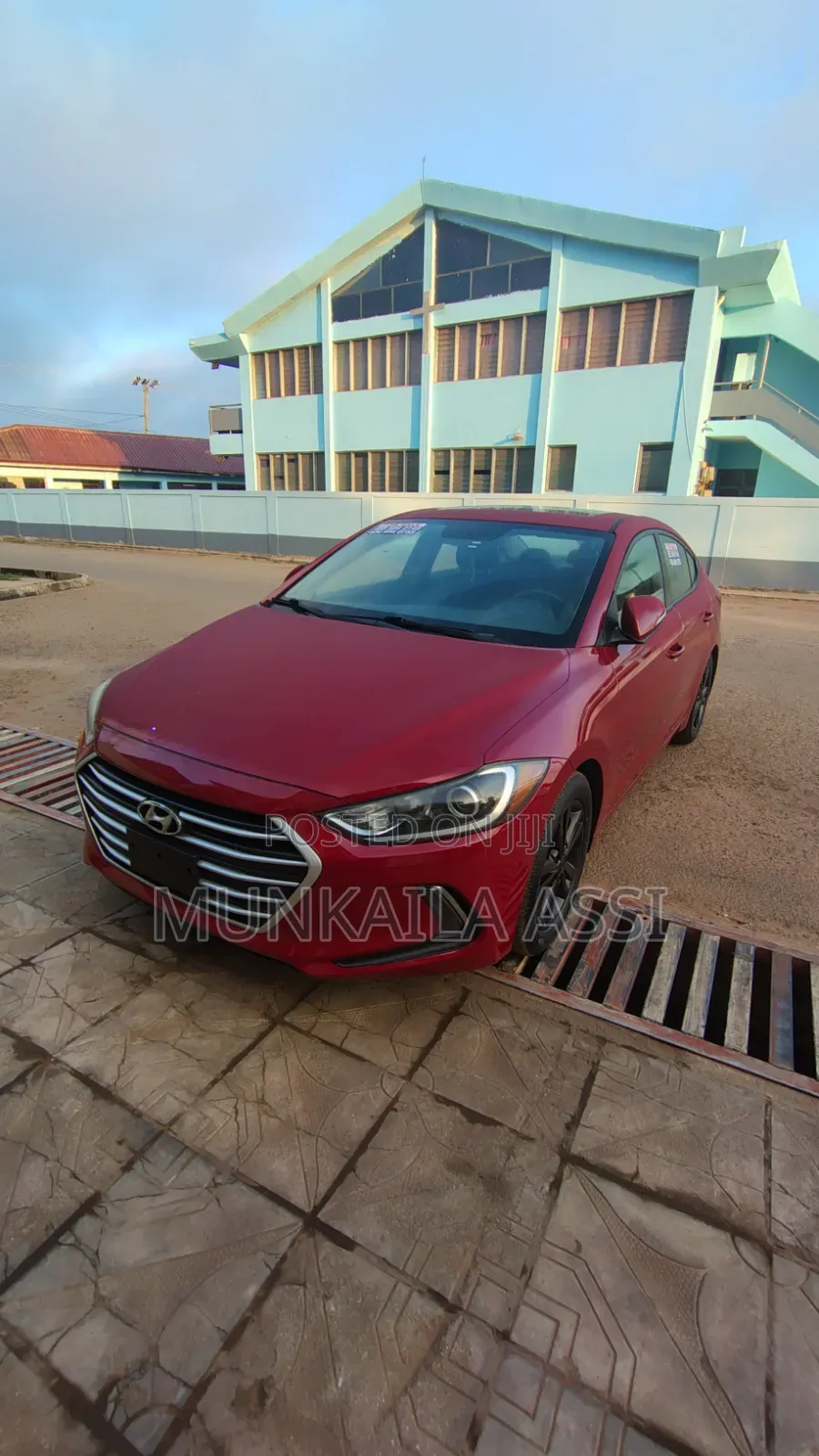 Hyundai Elantra 2018 Red