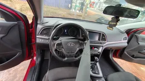 Hyundai Elantra 2018 Red