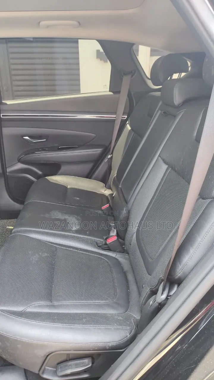 Hyundai Tucson Sport 2021 Black