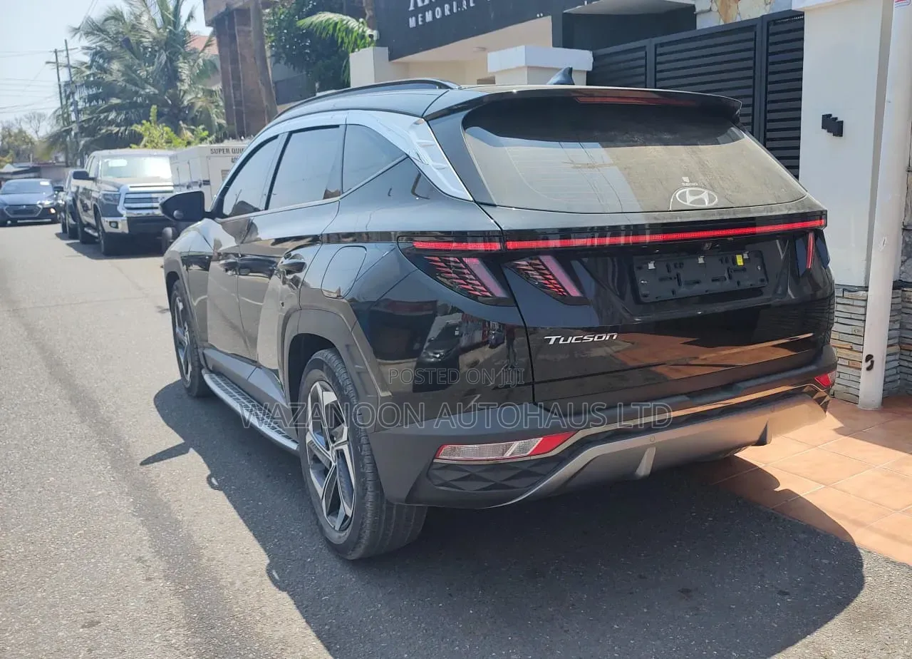 Hyundai Tucson Sport 2021 Black