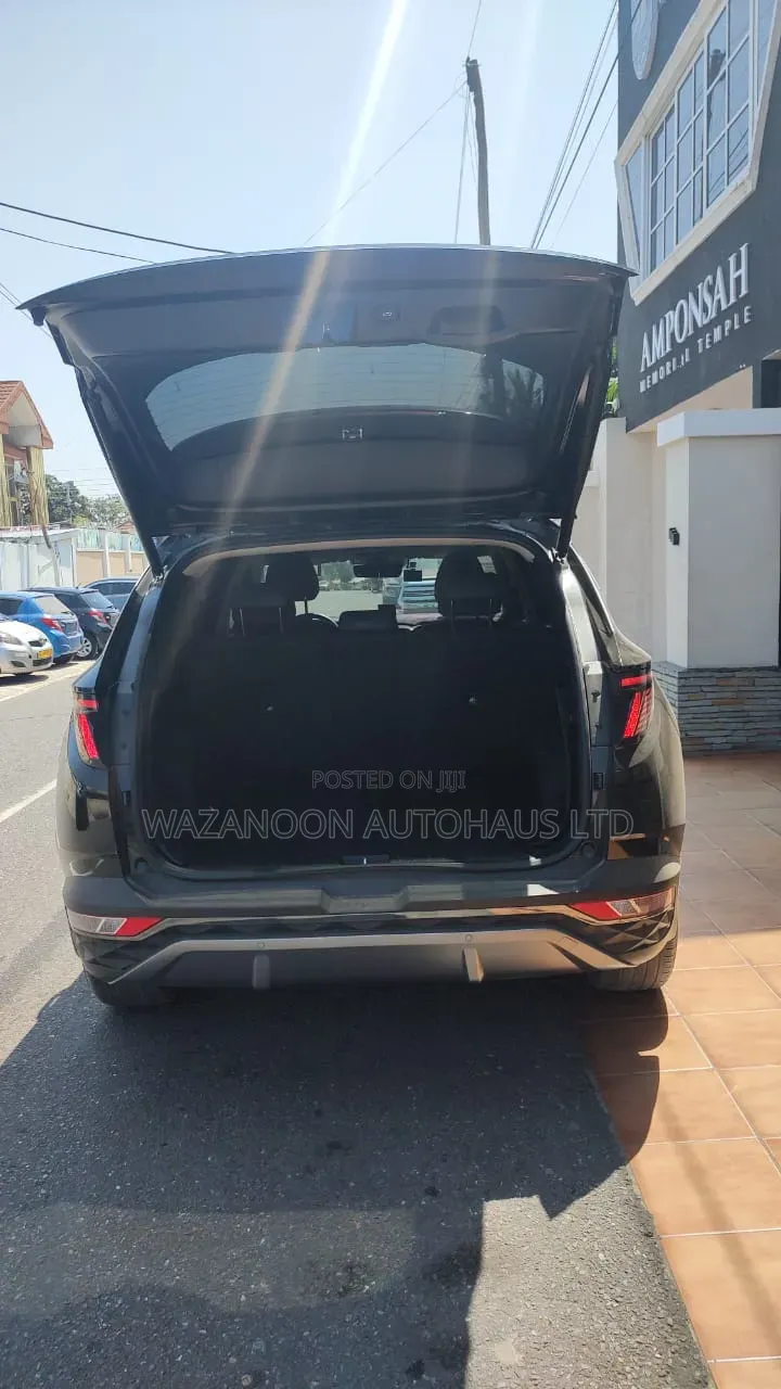 Hyundai Tucson Sport 2021 Black