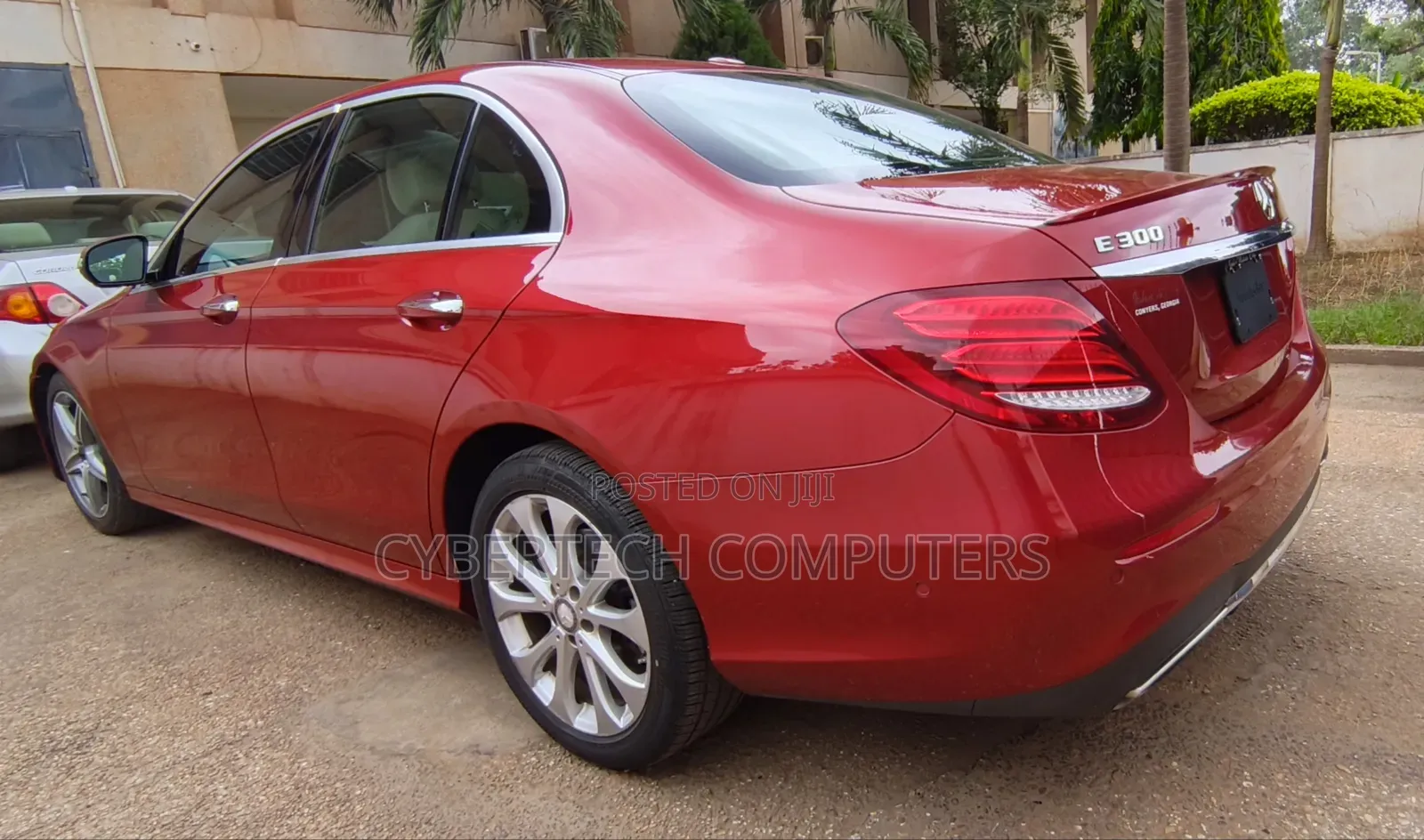 Mercedes-Benz E-Class 2017 Red