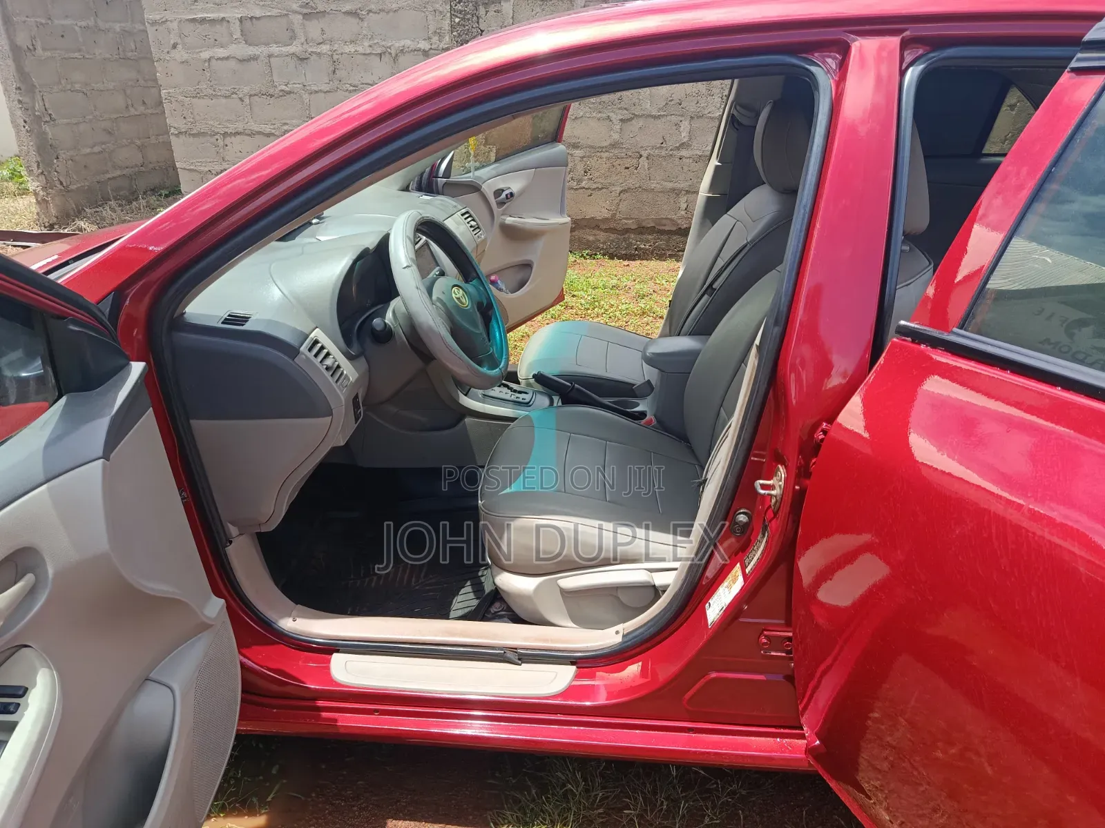 Toyota Corolla 2011 Red