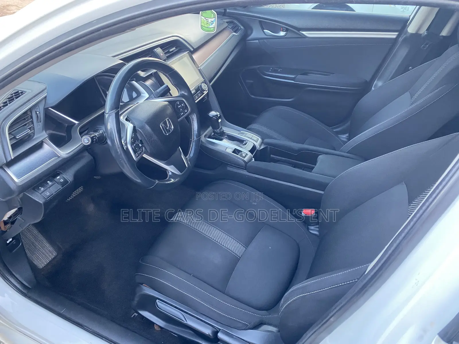 Honda Civic EX 4dr Sedan (2.0L 4cyl) 2017 White