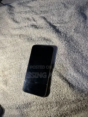 Apple iPhone XS 64 GB Gold