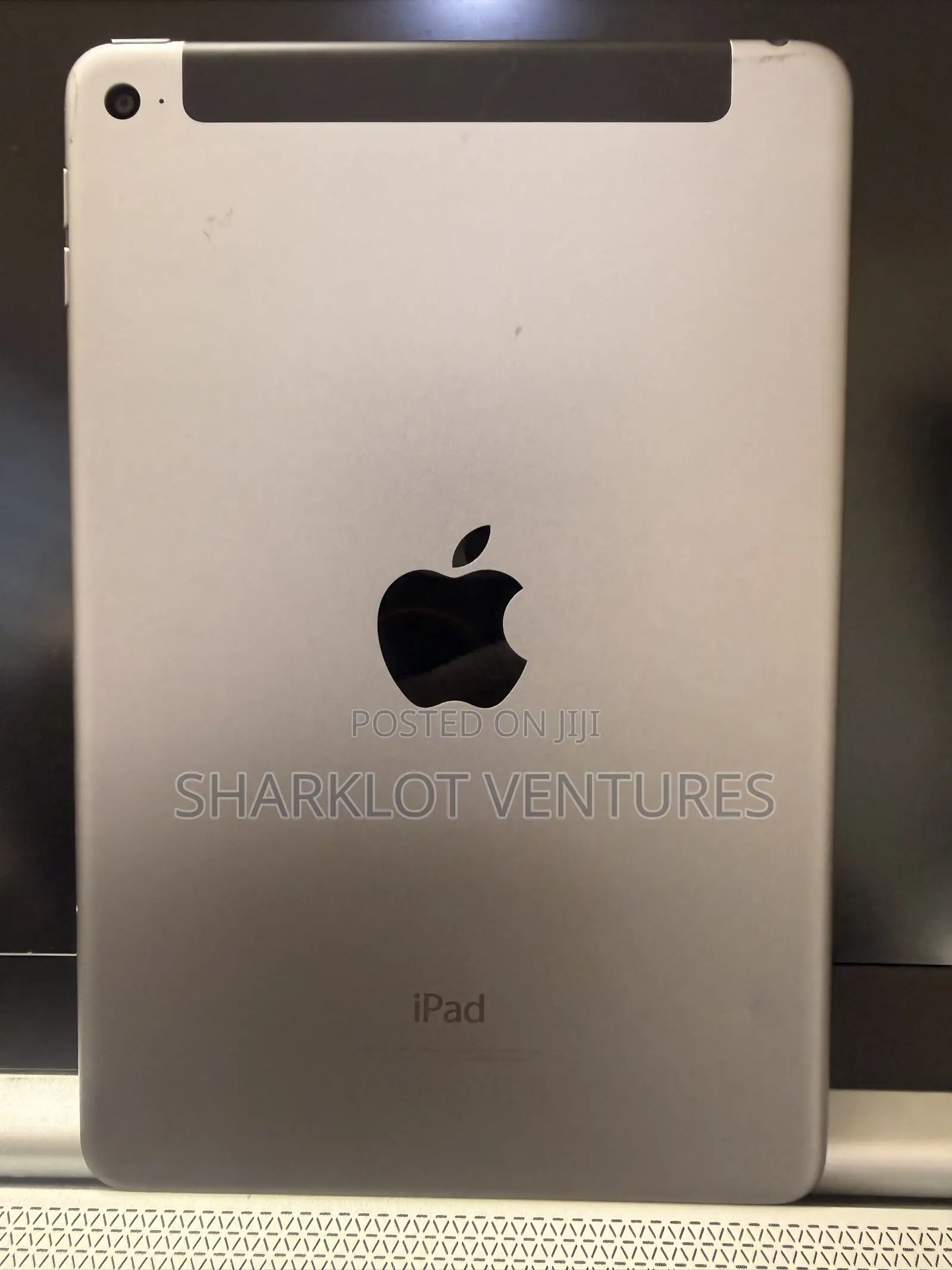 Apple iPad mini 4 128 GB Black
