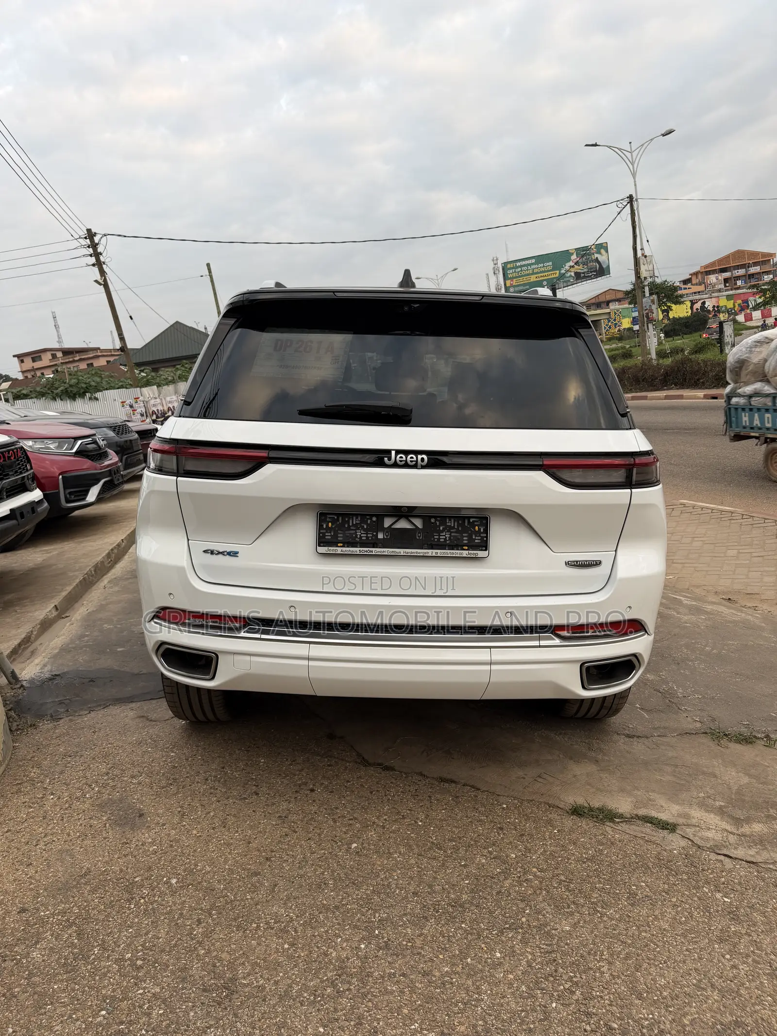 Jeep Grand Cherokee 4xe Summit Reserve 4WD 2023 White