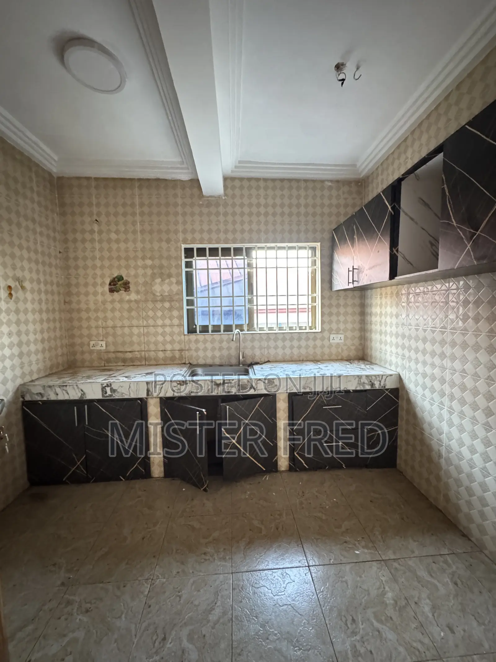 1bdrm Apartment in Old Barrier Kings, Weija for rent