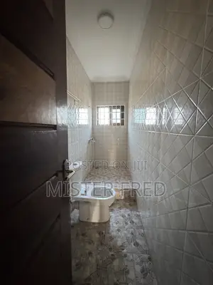 1bdrm Apartment in Old Barrier Kings, Weija for rent