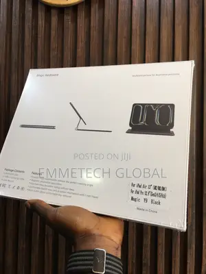 iPad 12.9/Air 13 Magic Keyboard