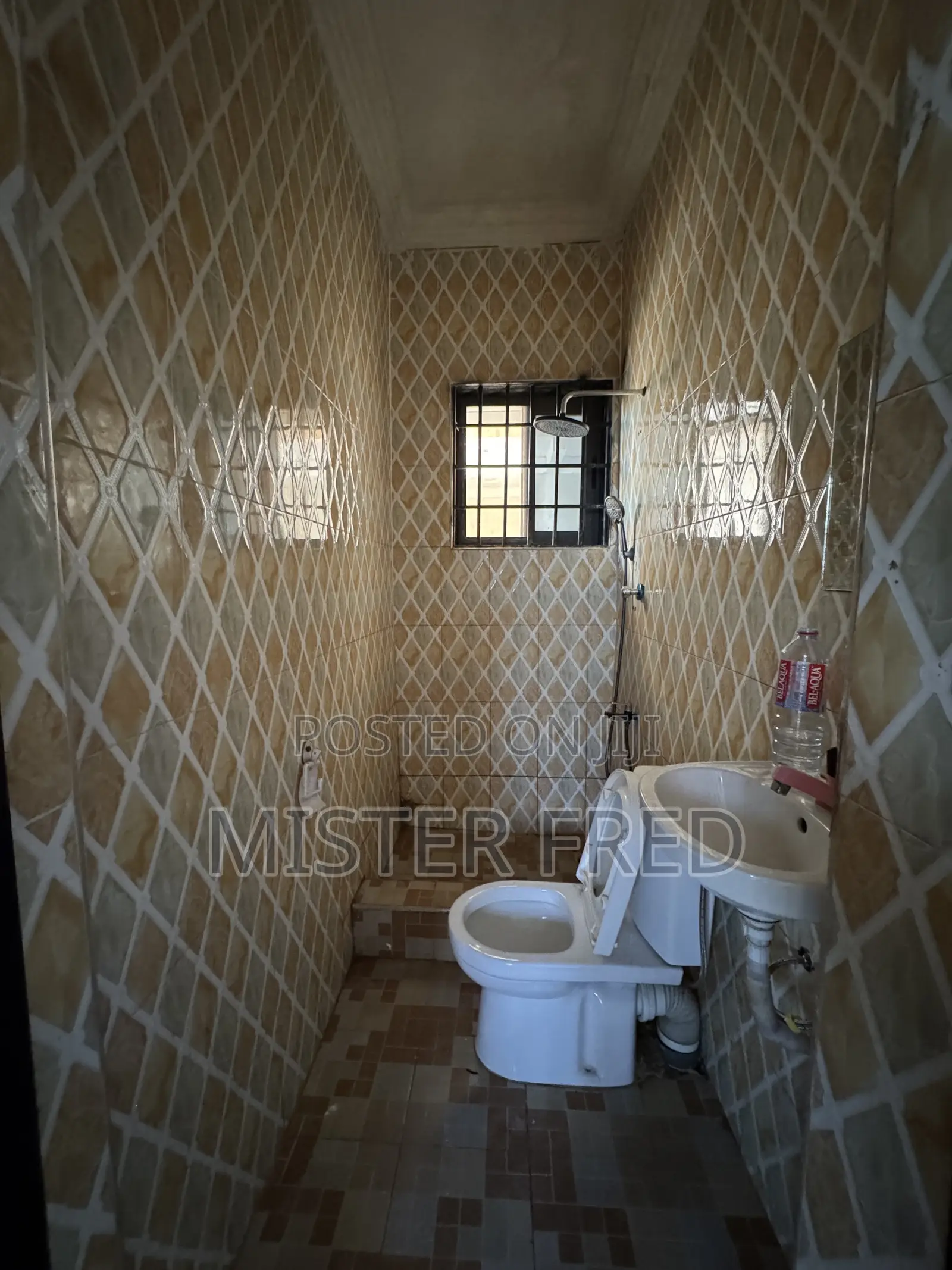 1bdrm Apartment in Broadcasting, Weija for rent
