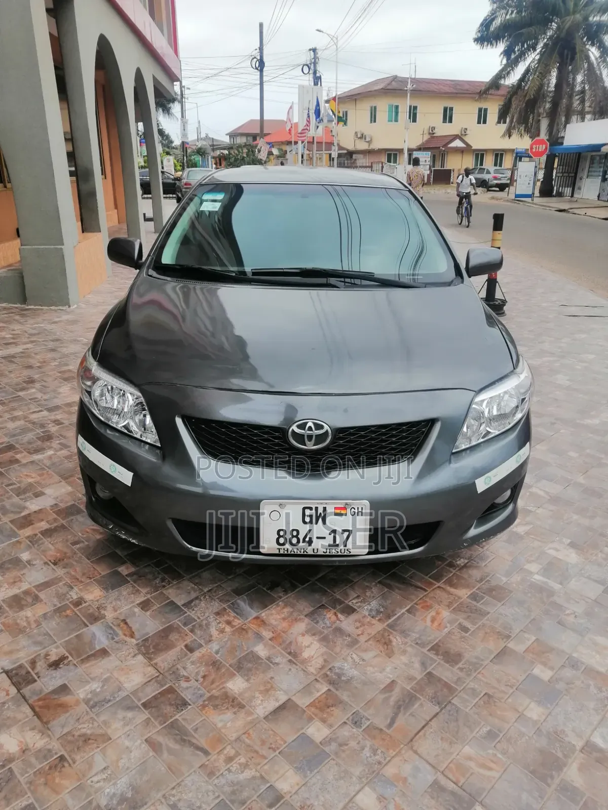 Toyota Corolla LE 4dr Sedan (1.8L 4cyl 4A) 2010 Gray