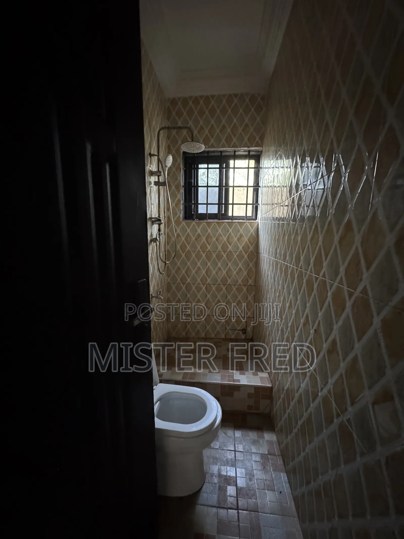 1bdrm Apartment in Broadcasting, Weija for rent