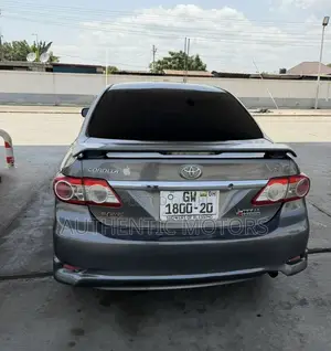 Toyota Corolla S 4dr Sedan (1.8L 4cyl 4A) 2013 Gray